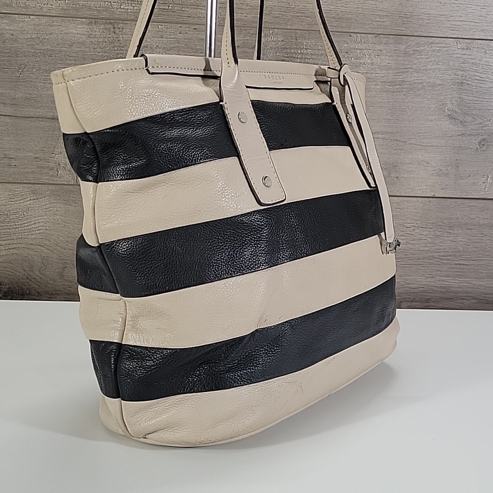 Radley London Striped Black and Cream Leather Tote Bag - Picture 4 of 15